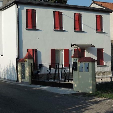 Casa Rossa Apartment Pianzano Luaran gambar