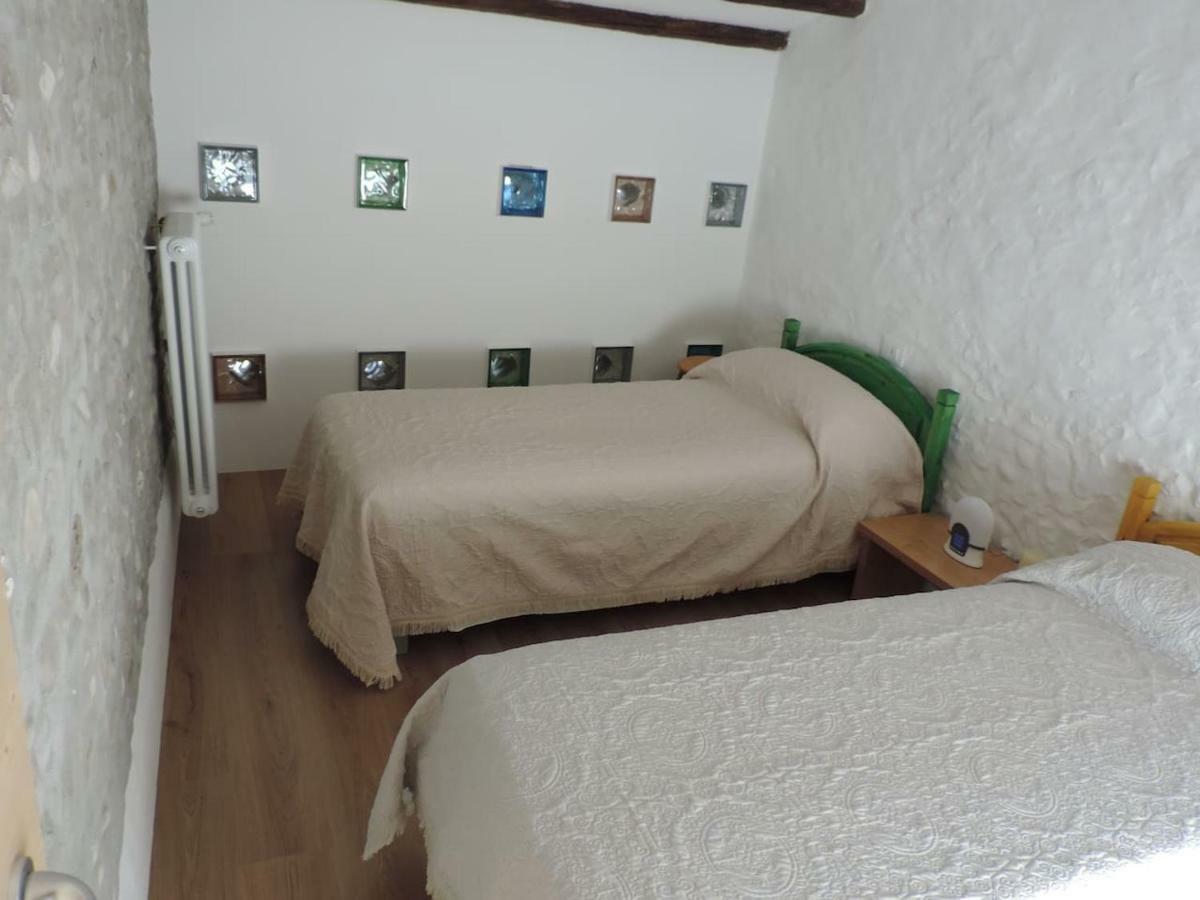 Casa Rossa Apartment Pianzano Luaran gambar